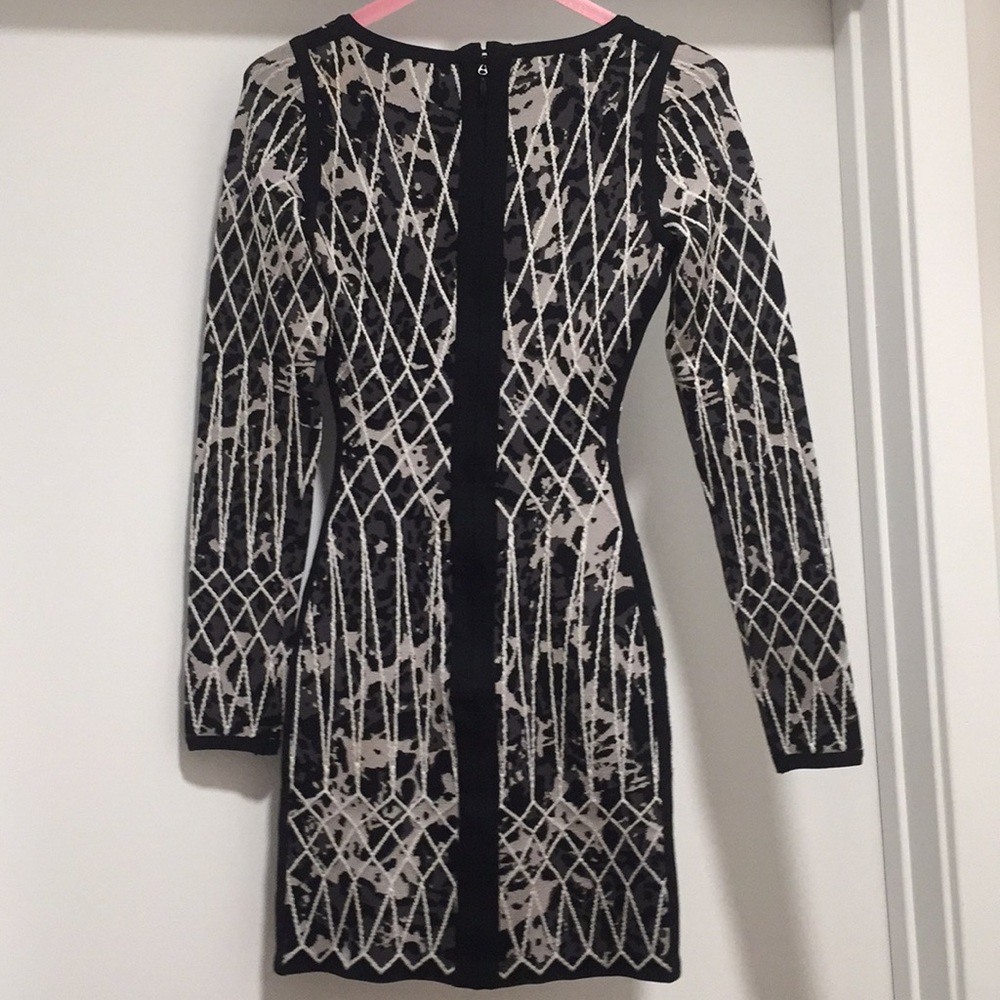Herve Leger Long Sleeve Rebekuh Dress - Picture 4 of 8